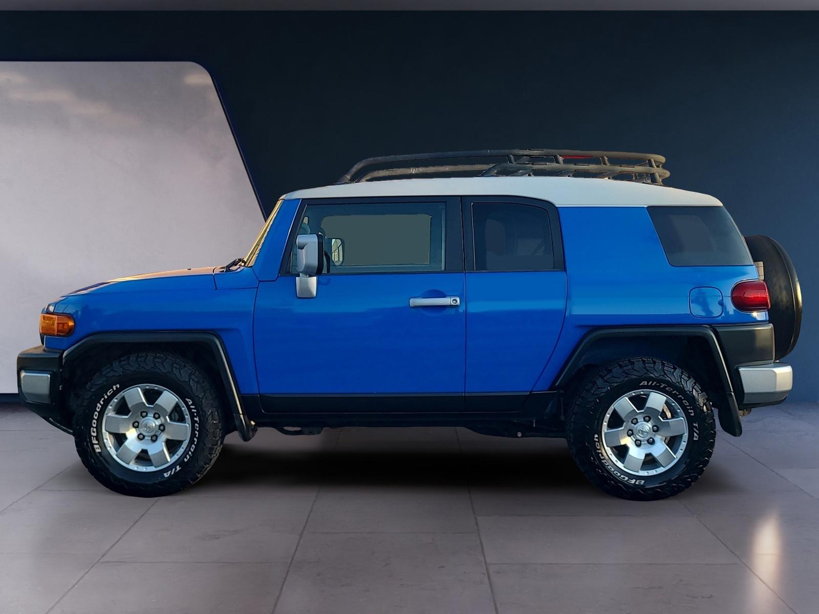toyota fj cruiser 2007 JTEZU11F570010033 image toyota fj cruiser 2007 JTEZU11F570010033 image